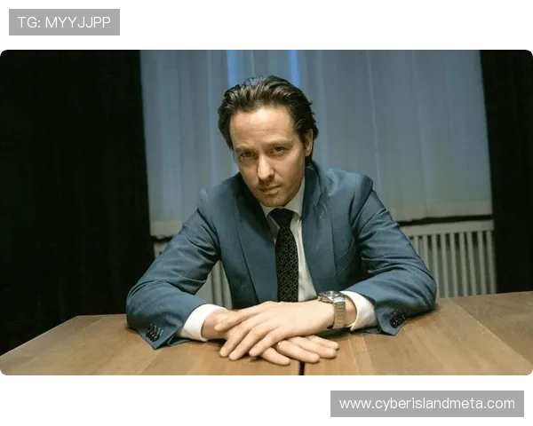 聚焦风骚律师豆瓣热议透视法律边缘命运轨迹的深刻人性叙事篇章